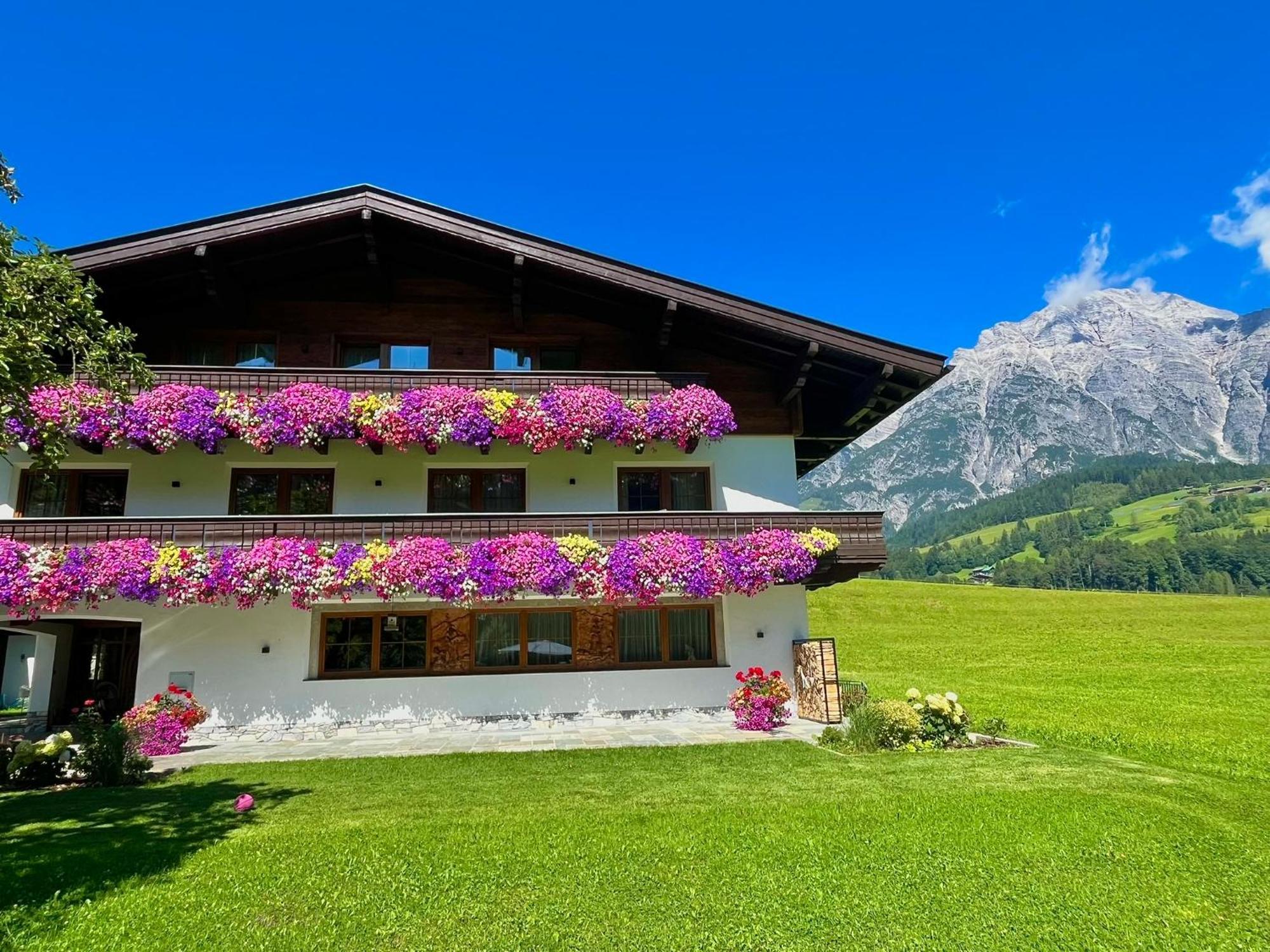 Untergrundgut Villa Leogang Kültér fotó